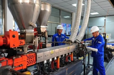 吉林市龍潭區人民政府大力推進新材料技術推廣服務，賦能產業轉型升級